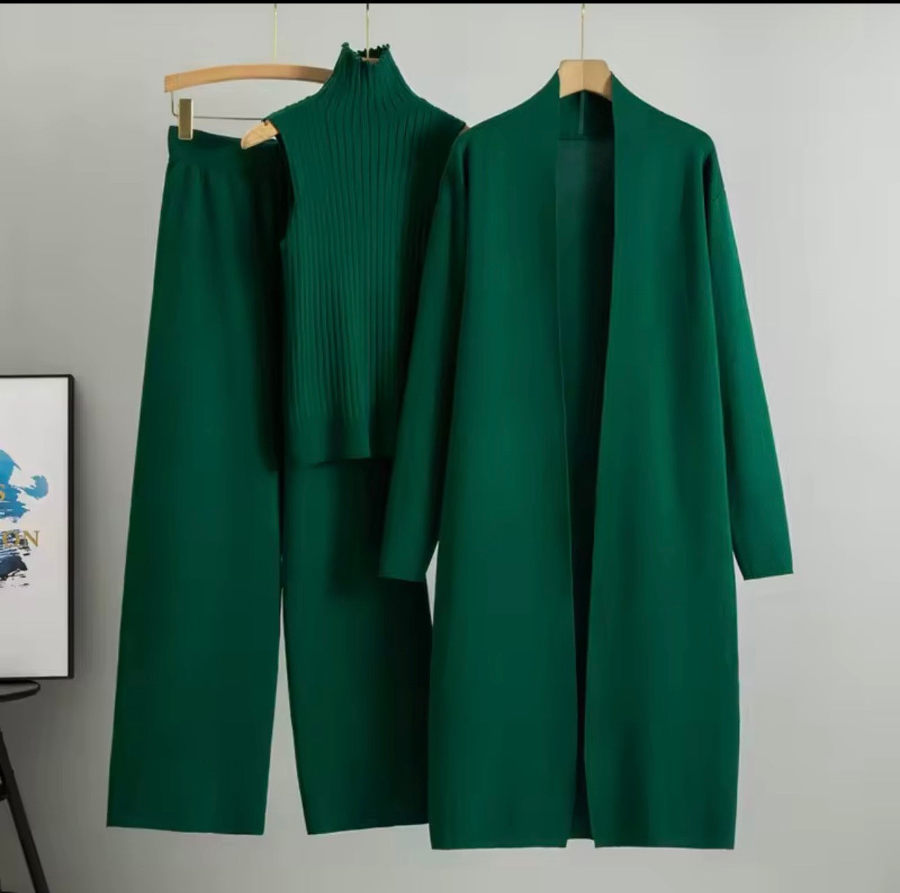 Elegant 3-piece winter set