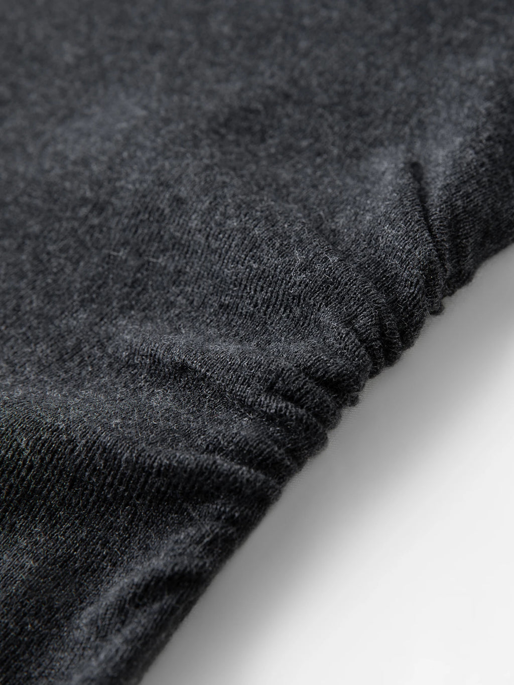 FSLE 2025 Early Autumn Women's Wool Knit T-Shirt V-Neck Elegant Office Casual Minimalist Top Y2K Coquette Pullover 25FS13301