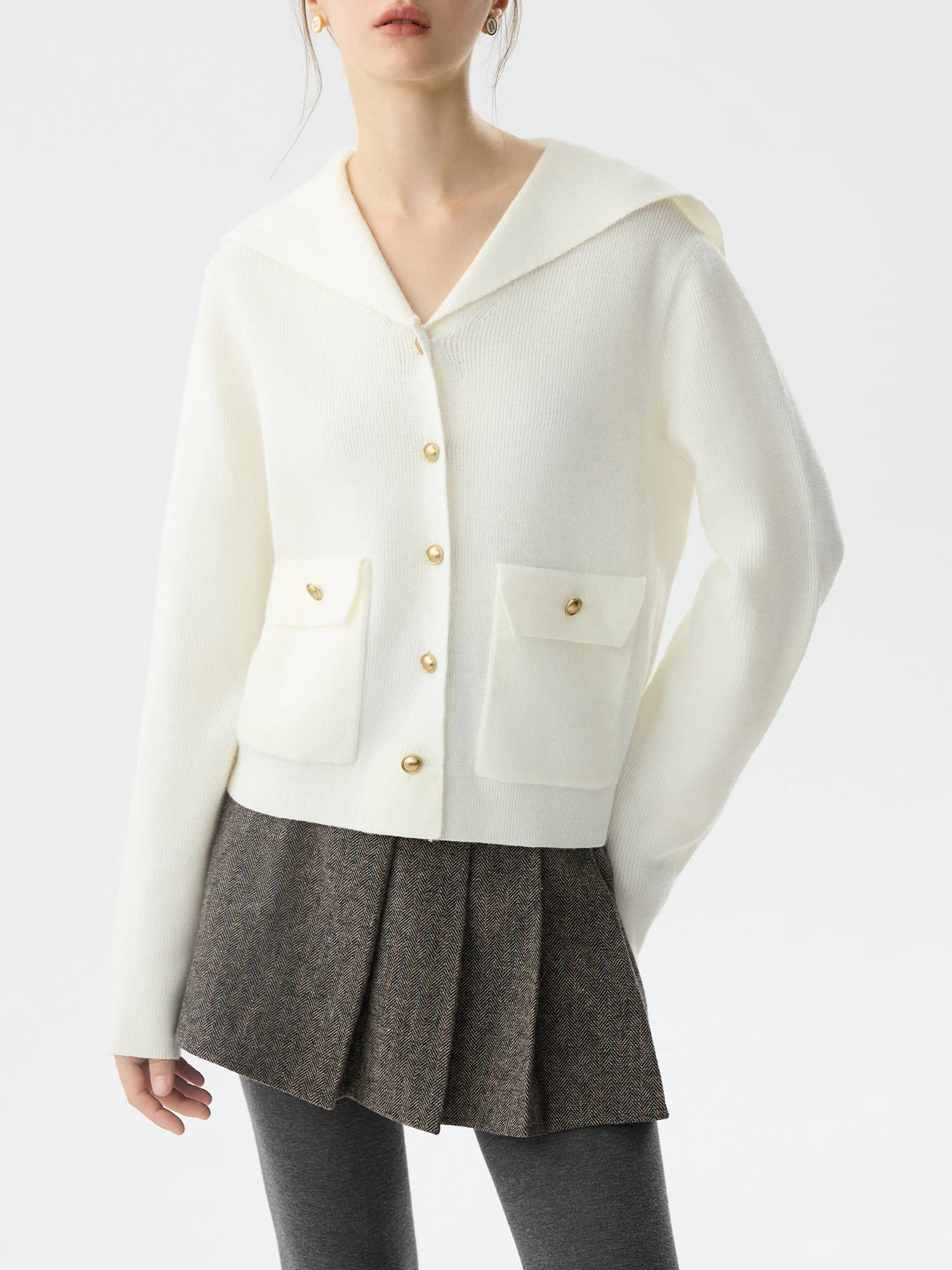 FSLE Office Lady College Style V-shaped Lapel Collar Knitted Sweater Inside 2024 Winter New Base Casual Sweater 24FS14309