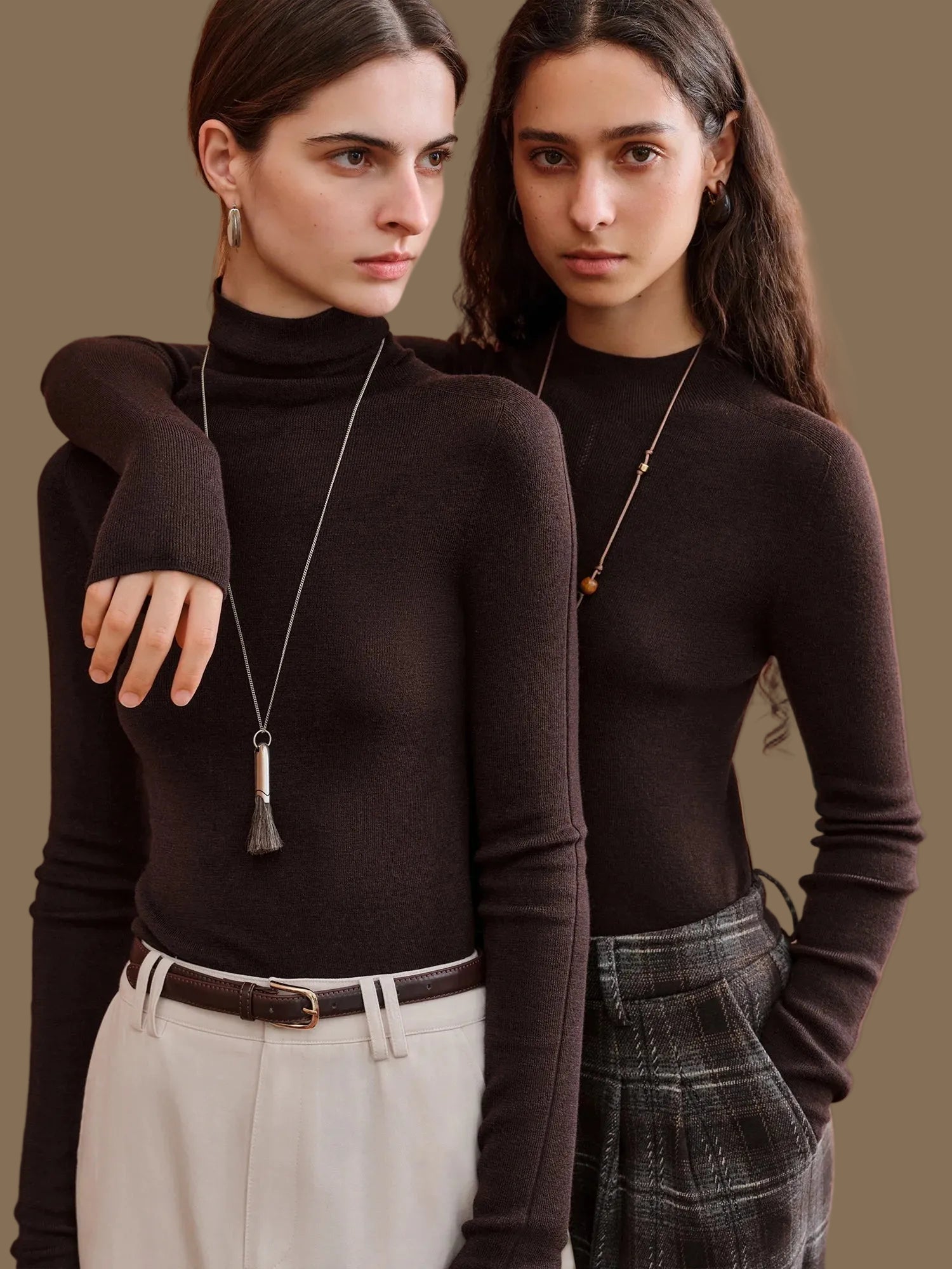 FSLE【Série Premium】Lã de Biela Alemã Outono Super Fina Lavável Sem Costura Mock Neck Camisa de Camada de Base Térmica Feminina