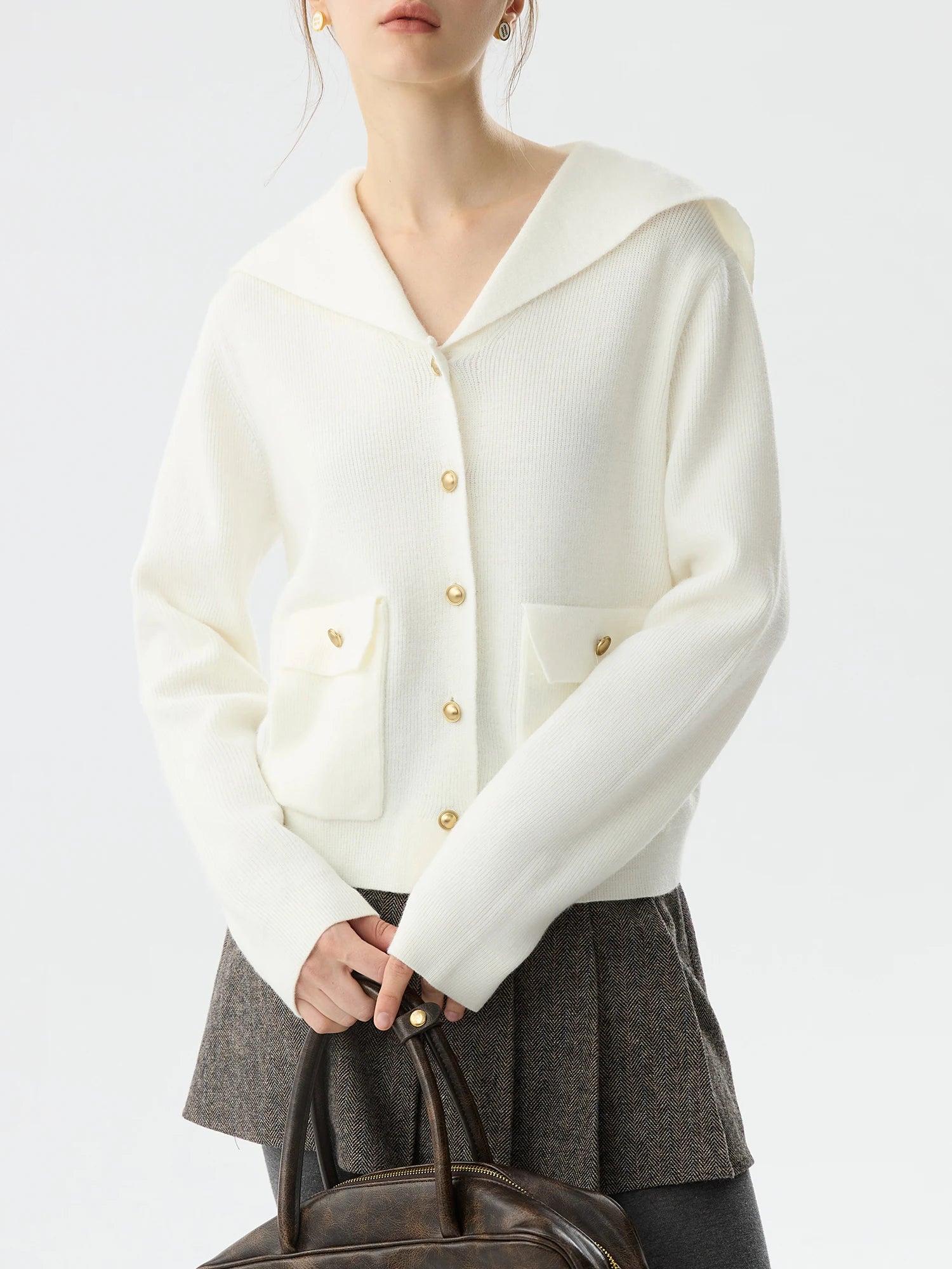 FSLE Office Lady College Style V-shaped Lapel Collar Knitted Sweater Inside 2024 Winter New Base Casual Sweater 24FS14309