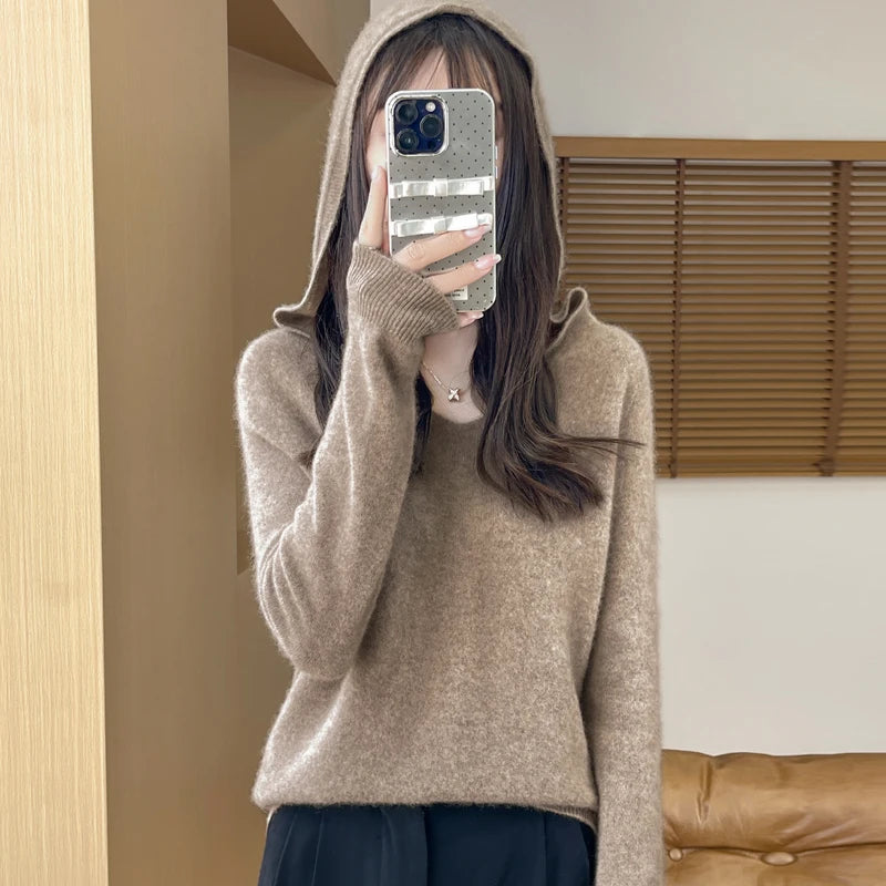 Elegant Merino Wool Women's Hoodie Sweater