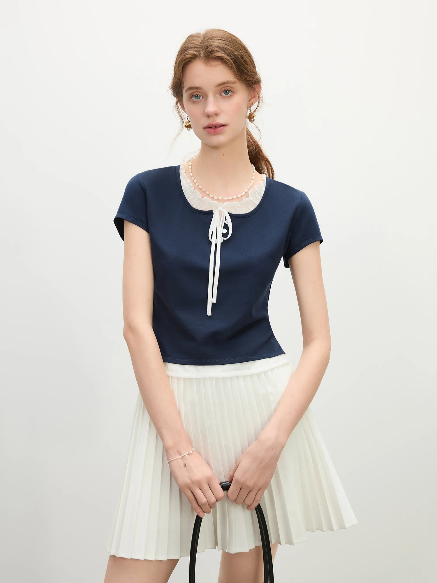 FSLE Sweet Navy Blue Age-reducing Fake Two-piece T-shirt for Women Summer 2025 New Arrival Korean Style Simple Tops 25FS12223