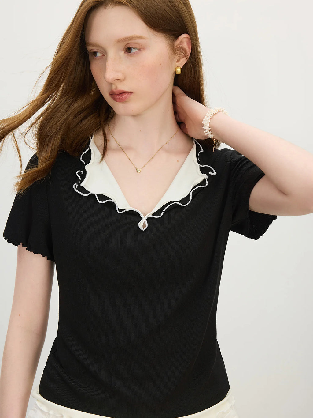 Fsle falso duas peças lapela dupla camada de malha de manga curta camiseta feminina verão 2025 novo estilo idade-reduzindo topos 25fs12534